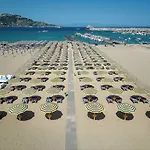 Sabbie D'oro Ξενοδοχείο 4*