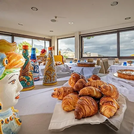Hotel Sabbie D'oro Giardini-Naxos