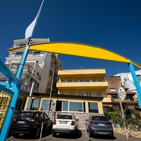 Sabbie D'oro Giardini Naxos